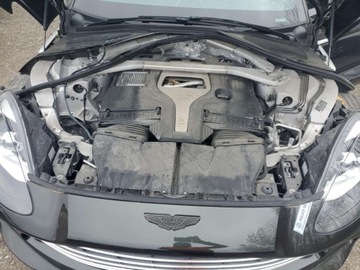 Aston Martin DBX 2022 Aston Martin DBX 2022 4.0l 4.0 Benzyna 542KM, zdjęcie 6