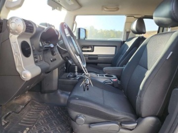 Toyota FJ Cruiser 4.0 239KM 2007 Toyota FJ Cruiser 2007 4.0l 4.0 Benzyna 239KM, zdjęcie 7