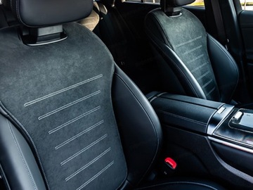 Mercedes GLC C254/X254 2025 GLC Coupe 300 e 4-Matic AMG Line 2.0 (360KM) 2025, zdjęcie 3