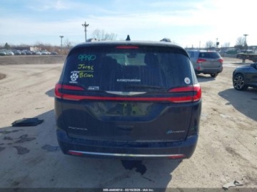 Chrysler Pacifica II 2021 Chrysler Pacifica Hybrid Touring L 2021 3.6 Hybryda 287KM, zdjęcie 4