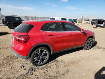 Mercedes GLA 2020 Mercedes-Benz GLA 2020 MERCEDES-BENZ GLA 250 2.0 Benzyna 208KM, zdjęcie 2