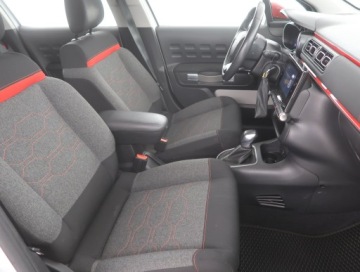 Citroen C3 III Hatchback 1.2 PureTech 110KM 2018 Citroen C3 1.2 PureTech, Salon Polska, Automat, zdjęcie 8