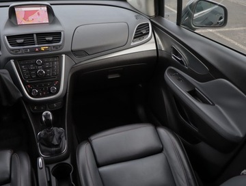 Opel Mokka I SUV 1.4 Turbo ECOTEC 140KM 2013 Opel Mokka 1.4 Turbo, 4X4, Navi, Klima, zdjęcie 7