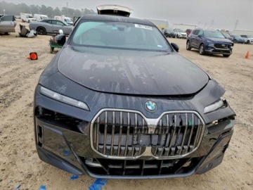 BMW Seria 7 G70 2024 BMW Seria 7 BMW serii 7 760i xDrive Sedan z 2024 roku , od ubezpieczalni, zdjęcie 5