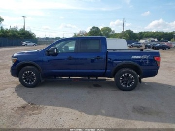 Nissan Titan 2023 Nissan Titan 2023 Nissan Titan 4x4 Crew Cab PRO-4X 5.6 Benzyna 400KM, zdjęcie 3