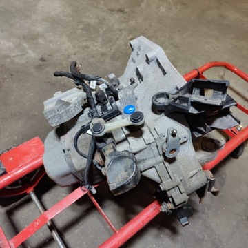 CITROEN C3 III 1.2 VTI SKRZYNIA BIEGÓW 20A704