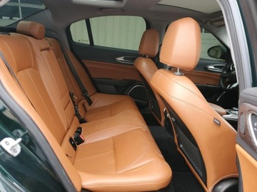 Alfa Romeo Giulia II Sedan Facelifting 2.0 Turbo 280KM 2020 Alfa Romeo Giulia TI 2020 2.0l 2.0 Benzyna 280KM, zdjęcie 10