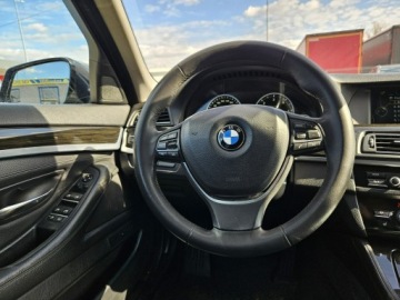 BMW Seria 5 F10-F11 Limuzyna 525d 218KM 2013 BMW 525 2,0 diesel 218KM XDIRVE skóry, zdjęcie 15