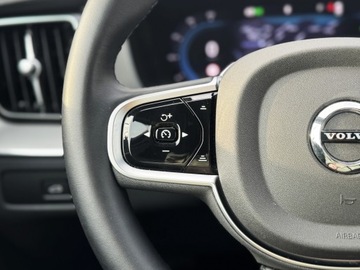 Volvo XC60 II Crossover Plug-In Facelifting 2.0 T6 350KM 2024 Volvo XC 60 XC60 T6 Plug-In | AWD | Ultra Dark | a, zdjęcie 6