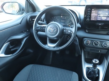 Toyota Yaris IV Hatchback 1.5 Dynamic Force 125KM 2023 Toyota Yaris 1.5 VVT-i, Salon Polska, zdjęcie 6