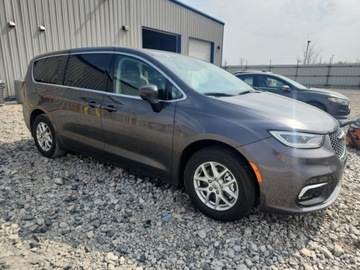 Chrysler Pacifica II 2023 Chrysler Pacifica Touring L 2023 3.6l 3.6 Benzyna 287KM, zdjęcie 4