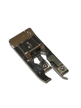 ОВЕРЛОЧНАЯ ЛАПКА ДЛЯ МАШИНЫ DORINA 323