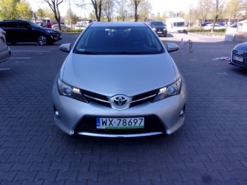 Toyota Auris II Hatchback 5d Valvematic 130 132KM 2014 Toyota Auris Salon PL