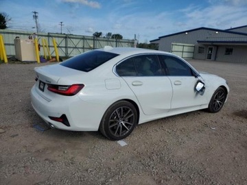 BMW Seria 3 G20-G21 2022 BMW Seria 3 2022, 2.0L, 4x4, od ubezpieczalni 2.0 Benzyna 255KM, zdjęcie 4