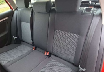 Volkswagen Golf VI Variant 1.6 TDI-CR DPF BlueMotion 105KM 2011 Volkswagen Golf Variant Kombi 1.6 Diesel 105KM, zdjęcie 7