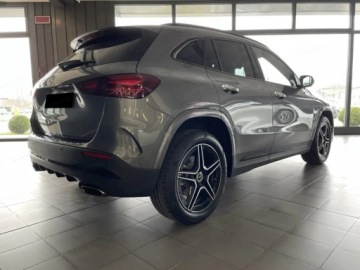 Mercedes GLA II Off-roader Facelifting 2.0 220 190KM 2026 MERCEDES-BENZ GLA 220 4-Matic AMG Line 2.0 190KM, zdjęcie 3