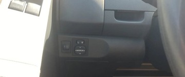 Toyota Yaris II Hatchback 5d 1.0 VVT-i 69KM 2010 Toyota Yaris benz ,bezwypadek ,ks serwis,zadbana,klimatyzacja Benzyna 69KM, zdjęcie 15