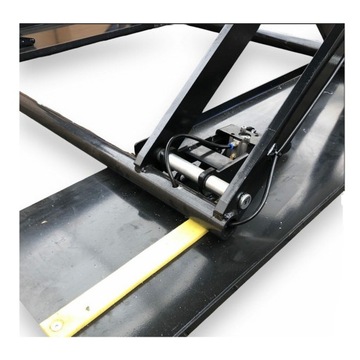 Мобильный ножничный подъемник Nitromac SS3500 3500 кг