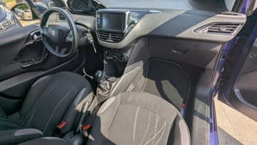 Peugeot 208 I Hatchback 5d 1.4 HDI 68KM 2013 Peugeot 208 1.4D 68PS OPŁACONY Bezwypadkowy, zdjęcie 17