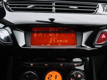 Citroen C3 II Hatchback facelifting 1.2 VTi 82KM 2014 Citroen C3 1.2 VTi, Salon Polska, Klima, zdjęcie 16