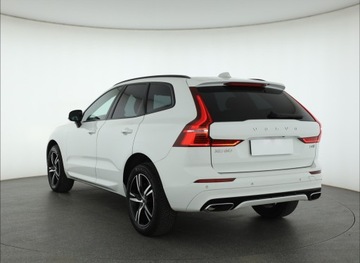 Volvo XC60 II Crossover D4 190KM 2019 Volvo XC60 D4, Salon Polska, 187 KM, Automat, zdjęcie 3
