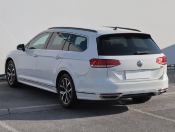Volkswagen Passat B8 Variant 1.5 TSI EVO 150KM 2019 VW Passat 1.5 TSI, Salon Polska, Serwis ASO, zdjęcie 3