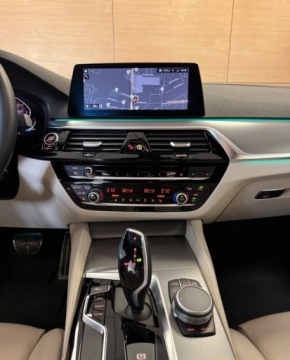 BMW Seria 5 G30-G31 Limuzyna 520d 190KM 2019 BMW Seria 5 Xdrive salon Polska ASO R-CARS Warszawa 2.0 Diesel 190KM, zdjęcie 18