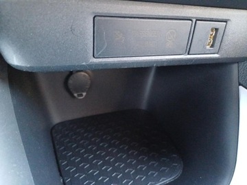 Toyota Yaris IV Hatchback 1.5 Dynamic Force 125KM 2023 Toyota Yaris 1,5-Dual-VVT-iE IV (2020-) 1,5-Dual-V, zdjęcie 24