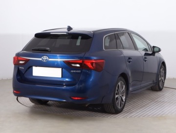 Toyota Avensis III Wagon Facelifting 2015 2.0 D-4D 143KM 2015 Toyota Avensis 2.0 D-4D, Salon Polska, Serwis ASO, zdjęcie 4