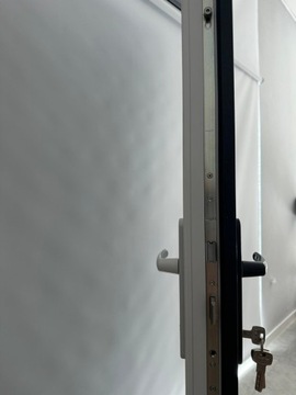 DRZWI PCV ZEWNĘTRZNE 90 X 200 DRZWI PVC ZŁOTY DĄB BIURO SKLEP OD RĘKI