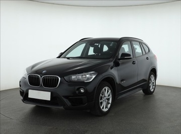BMW X1 F48 2017 BMW X1 sDrive18i, Salon Polska, Serwis ASO, zdjęcie 1