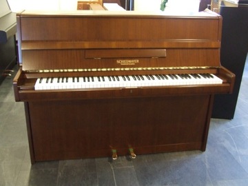 Pianino Schiedmayer z 1971 r. z mechanizmem Renner, made in Germany