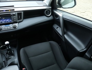 Toyota RAV4 IV MPV D-4D 125 124KM 2014 Toyota RAV 4 2.0 D-4D, Salon Polska, 4X4, Xenon, zdjęcie 7