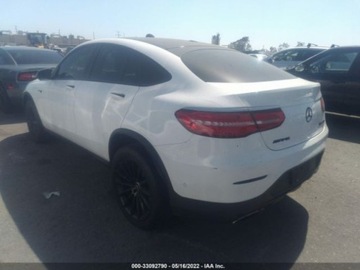 Mercedes GLC C253 2019 Mercedes-Benz GLC 2019 Mercedes-Benz GLC GLC 300 4MATIC Coupe 2.0 Benzyna, zdjęcie 2