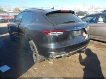 Maserati Levante 2022 Maserati Levante Trofeo 2022 3.8l 3.8 Benzyna 580KM, zdjęcie 2