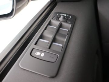 Land Rover Discovery Sport SUV Facelifting 2.0 P I4 200KM 2022 Land Rover Discovery Sport P200, Salon Polska, zdjęcie 16