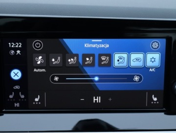 Volkswagen Golf VIII Hatchback 1.0 TSI 110KM 2021 VW Golf 1.0 TSI, Salon Polska, Klima, Klimatronic, zdjęcie 15