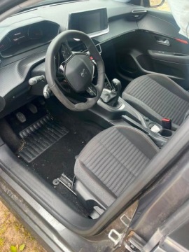 Peugeot 208 II Hatchback 1.2 PureTech 75KM 2023 Peugeot 208 II 1.2 benzyna, uszkodzony, zdjęcie 2