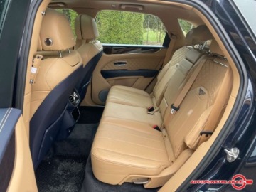 Bentley Bentayga 2021 Bentley Bentayga Auto Punkt 4.0 Benzyna 550KM, zdjęcie 18