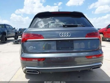 Audi Q5 II SUV Facelifting 2.0 45 TFSI 265KM 2022 Audi Q5 2.0 benzyna 260KM 4X4 wersja S-Line , mala szkoda 2.0 Benzyna, zdjęcie 9
