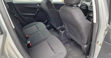 Peugeot 208 I Hatchback 5d Facelifting 1.2 PureTech 82KM 2017 Peugeot 208 Salon PL Faktura VAT Climatronic Czujnik deszczuzmierzchu 1.2, zdjęcie 20