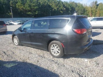 Chrysler Voyager V 2020 Chrysler Voyager 2020 r., 3,6 L LX 3.6 Benzyna 287KM, zdjęcie 3