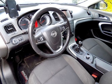 Opel Insignia I Sports Tourer 2.0 CDTI ECOTEC 130KM 2011 OPEL INSIGNIA 2,0 CDTI 130 KM BEZWYPADKOWY, zdjęcie 18