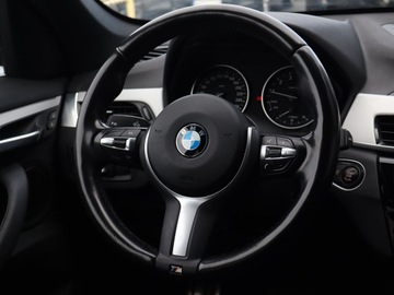 BMW X1 F48 Crossover xDrive20i 192KM 2018 BMW X1 xDrive20i, Salon Polska, Serwis ASO, 4X4, zdjęcie 20