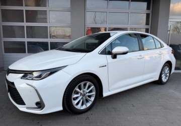Toyota Corolla XII Sedan 1.8 Hybrid 122KM 2021 Toyota Corolla TECH, salon Polska, serwis ASO, FV-VAT23,kameraczujniki prz, zdjęcie 23