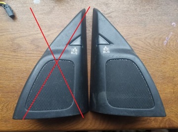 VOLVO S60 V60 TRÓJKĄT ZAŚLEPKA DRZWI GŁOŚNIK BLIS