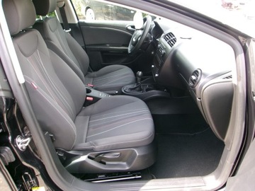 Seat Leon II 1.2 TSI 105KM 2012 Seat Leon 1.2 Klimatronic Sprowadzony, zdjęcie 5