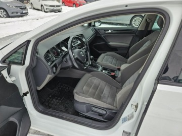 Volkswagen Golf VII Hatchback 3d 1.4 TSI BlueMotion Technology 125KM 2016 Volkswagen Golf 1,4 Benzyna 125KM LED Highline, zdjęcie 4