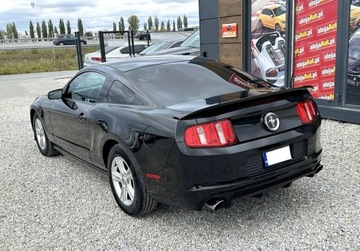 Ford Mustang VI 2014 Ford Mustang 3.7 V6 305 KM 2014r Warszawa 3.7 Benzyna 305KM, zdjęcie 4