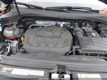 Volkswagen Tiguan II 2022 Volkswagen Tiguan Sel R-Line, 2022r., 4x4, 2.0L 2.0 Benzyna 184KM, zdjęcie 11